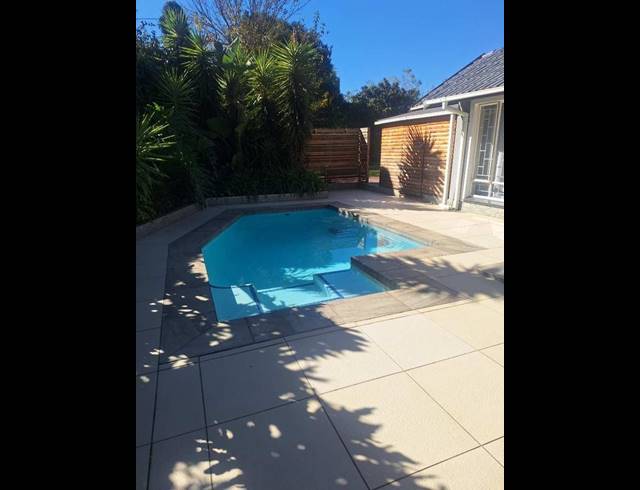 3 BEDROOM HOUSE FOR SALE IN ALBEMARLE